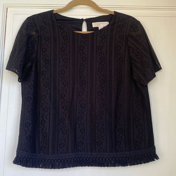 Cropped Blouse With Inset Lace And Fringe Detail By Michael Kors - Picture 2 of 8